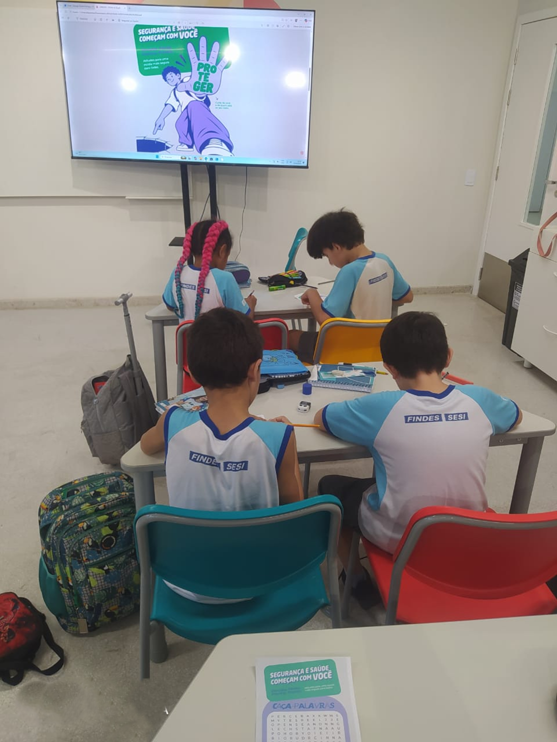 FINDES reforça cultura de prevenção com ações de segurança e saúde nas unidades SESI e SENAI