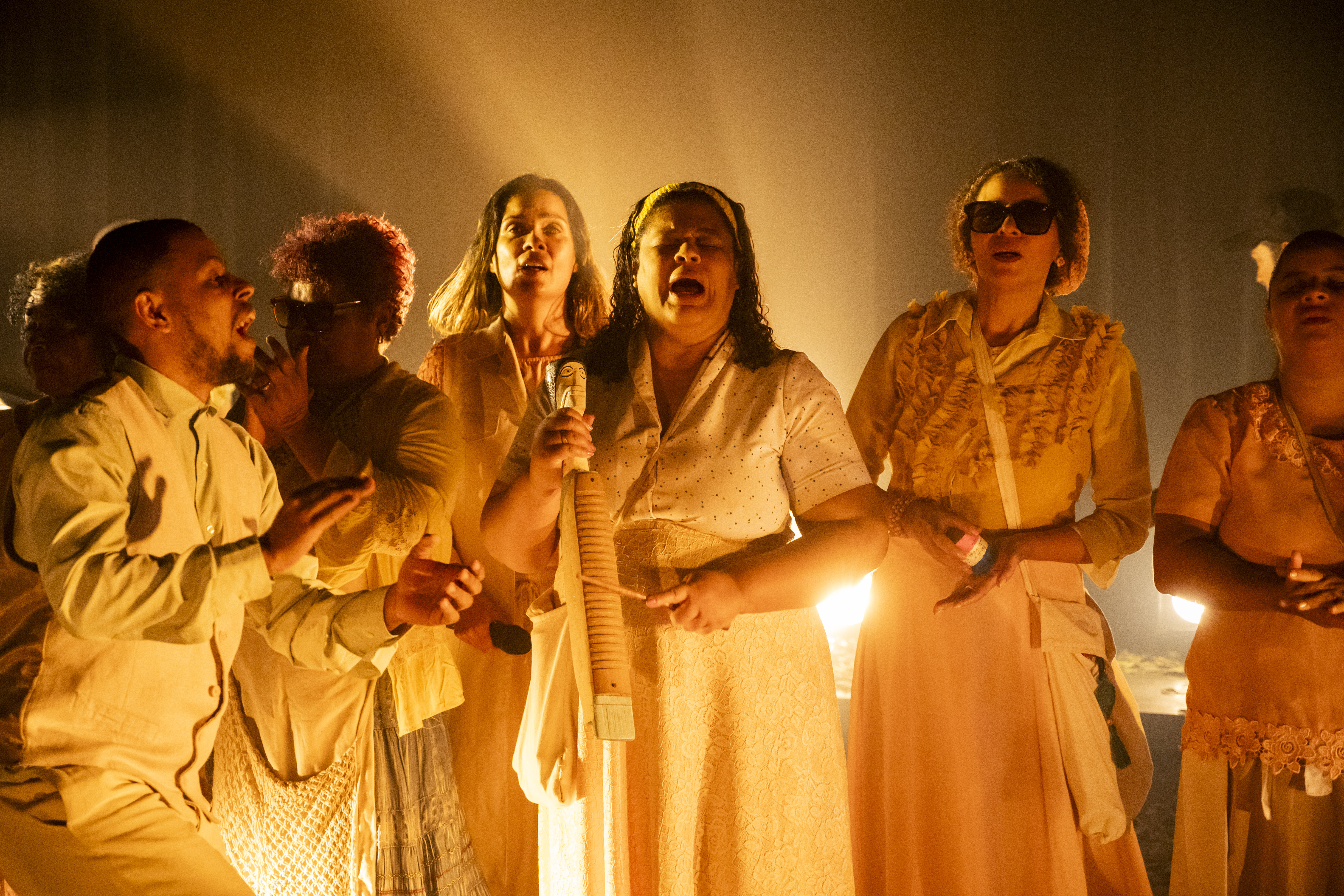 Orquestra Brasileira de Cantores Cegos apresenta espetáculo inédito no Theatro Carlos Gomes