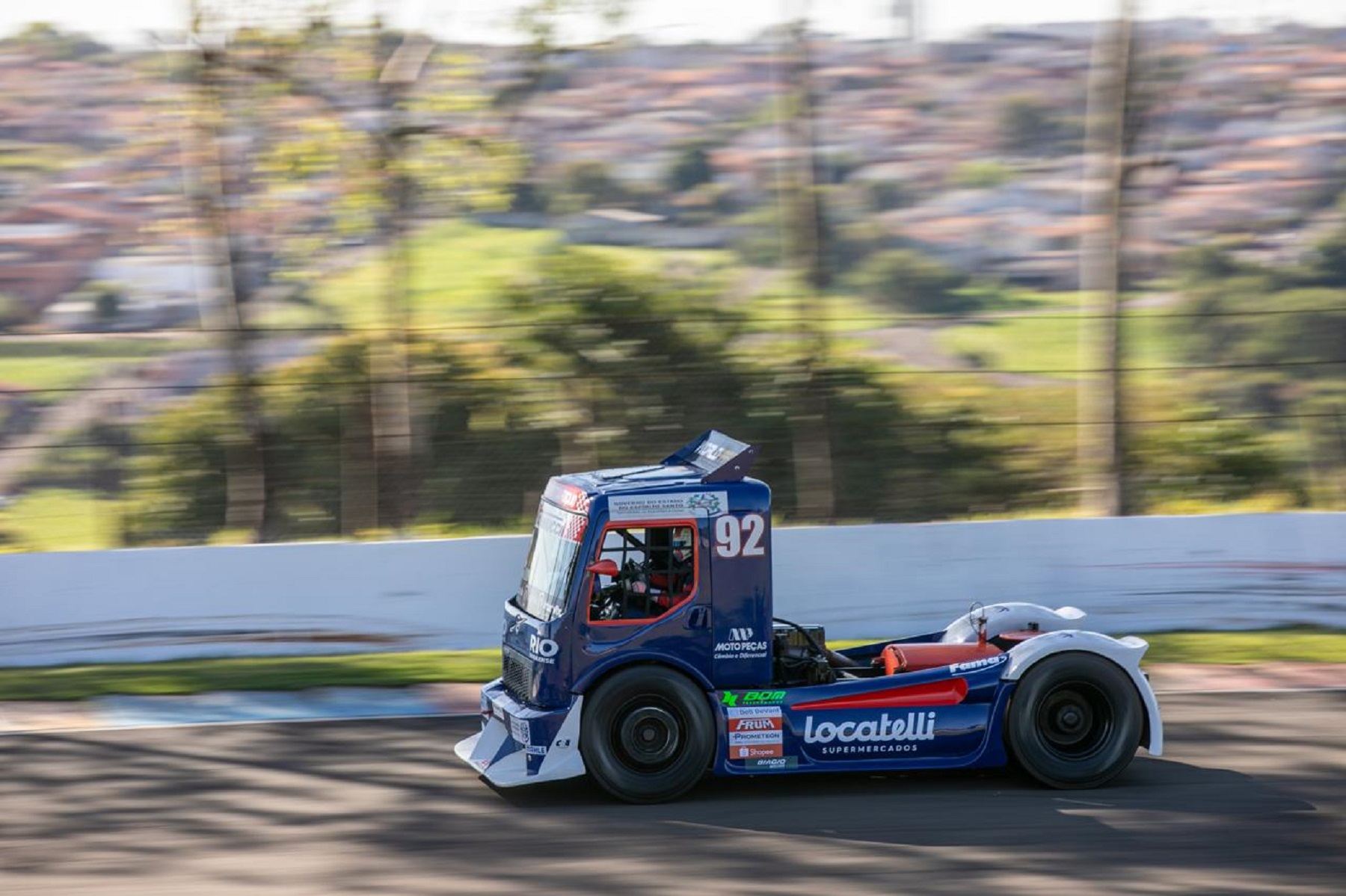Capixaba Hugo Cibien disputa etapa decisiva da Copa Truck no interior de Minas Gerais