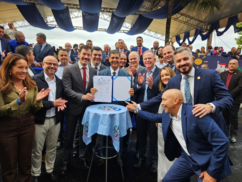 Governo do Estado anuncia novos investimentos e reforça parceria com Vila Velha nos 491 anos do município