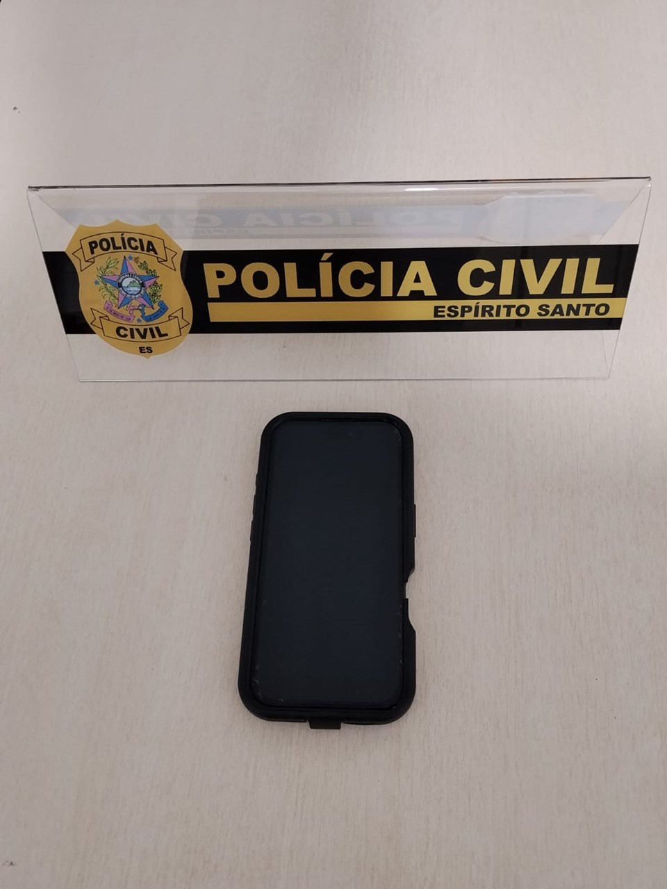 Polícia Civil cumpre mandado e recupera celular furtado em Alto Rio Novo