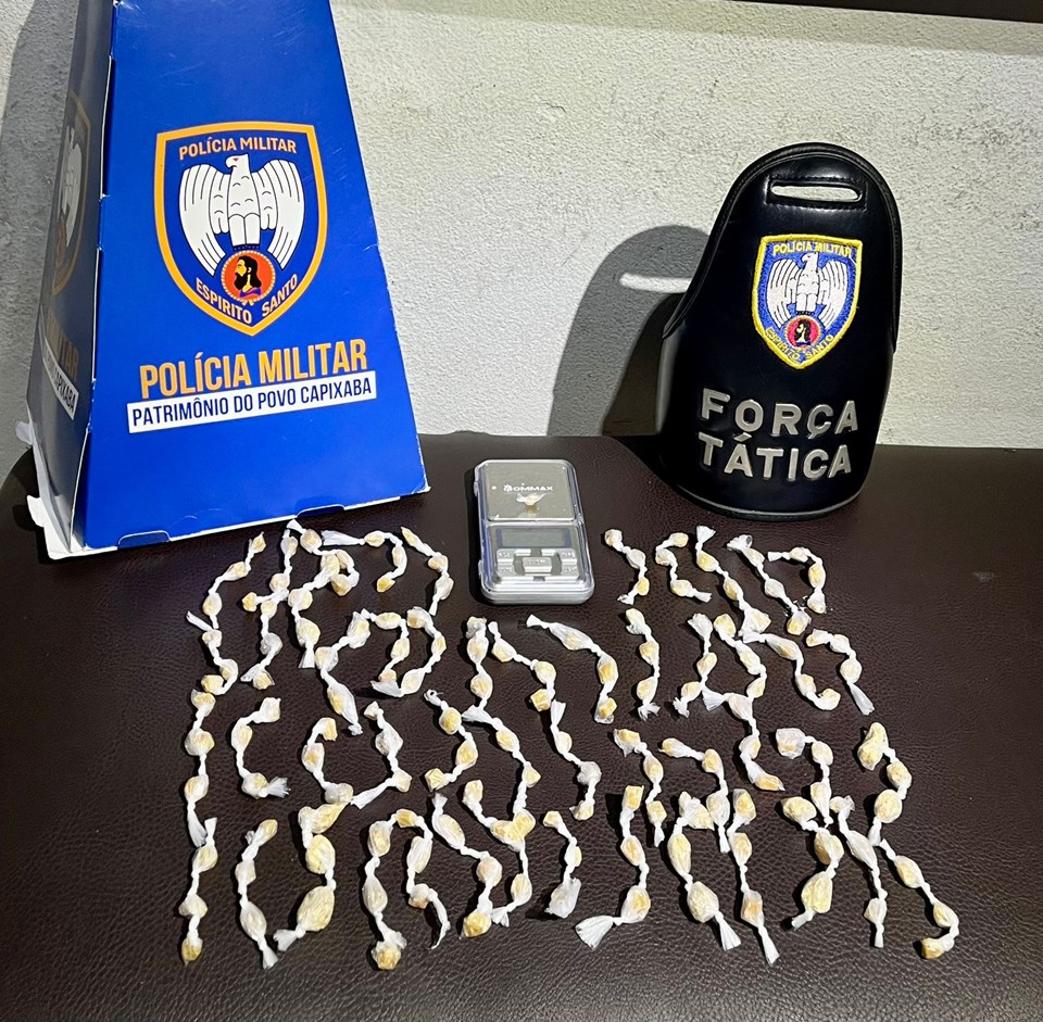 PM apreende pedras de crack em São Gabriel da Palha