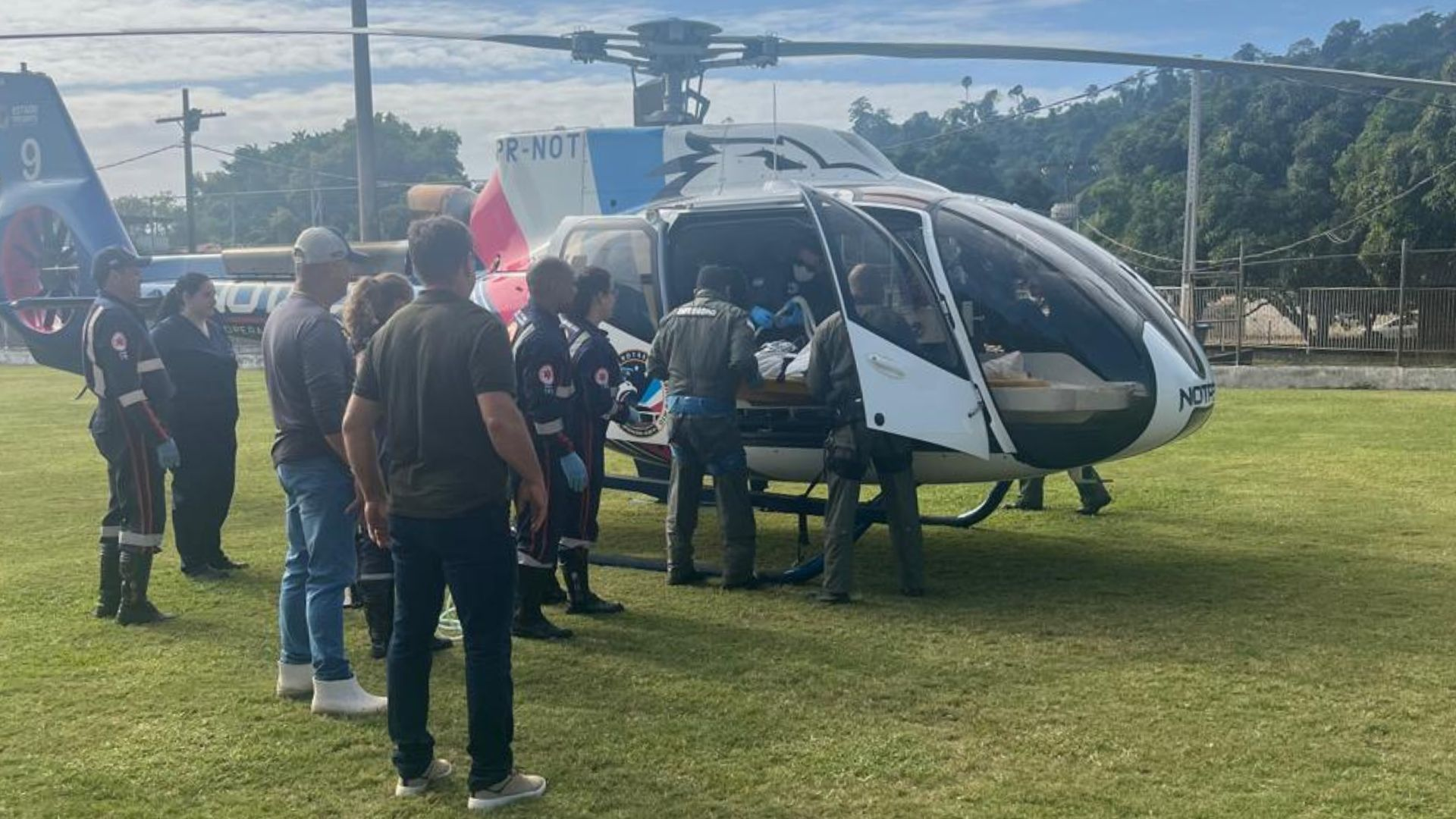 Explosão por vazamento de gás deixa 4 feridos intubados em Vila Valério