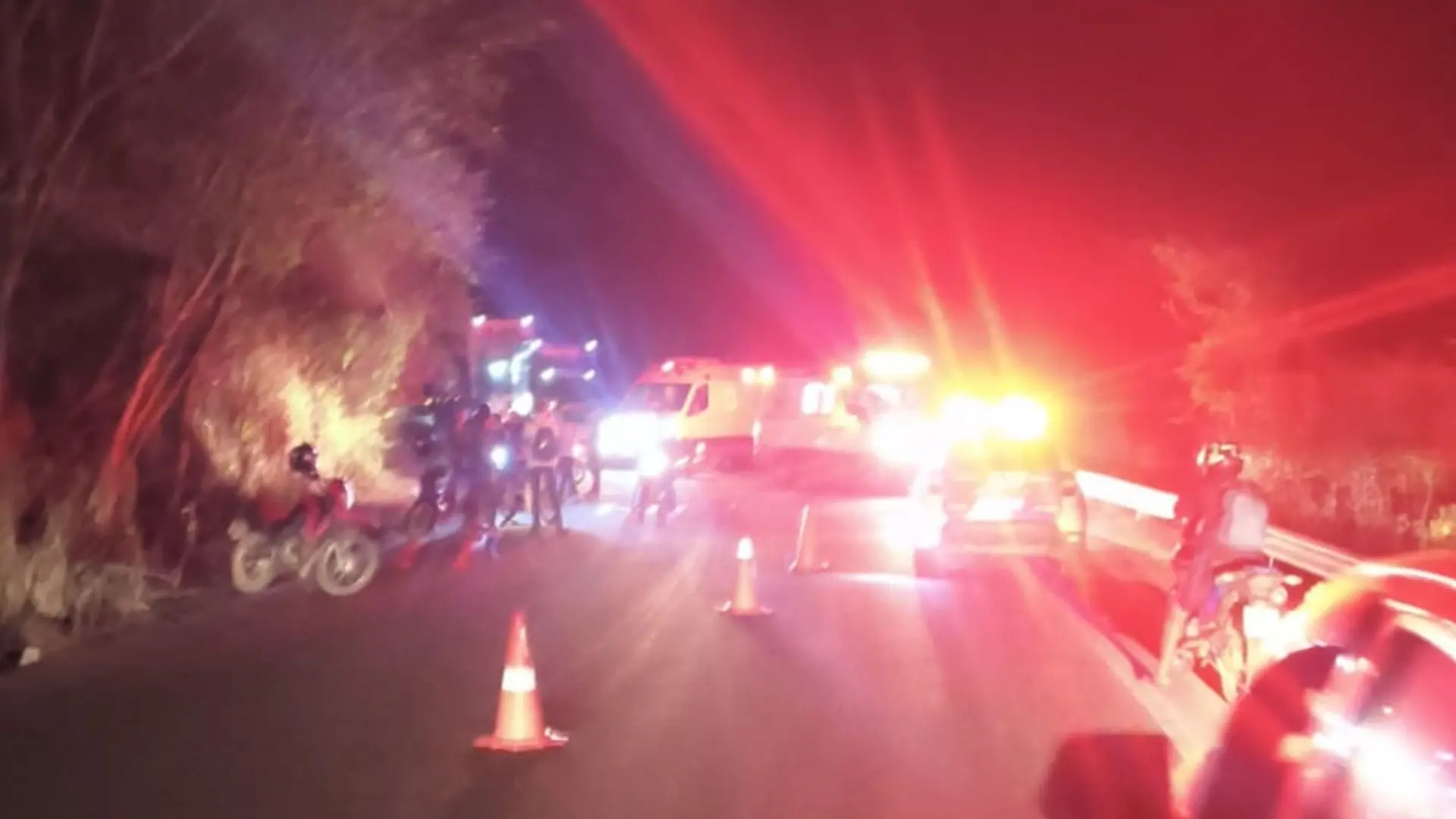 Motociclista e garupa morrem em acidente com carro na BR 259 em Baixo Guandu