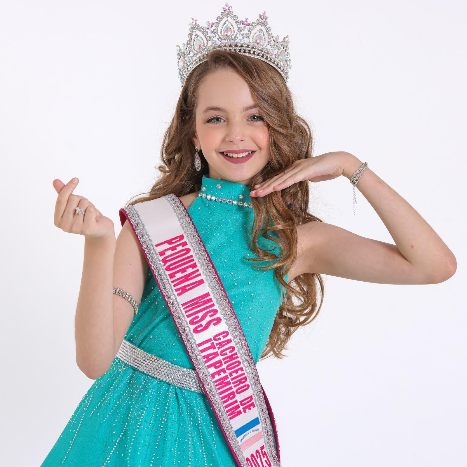 Helena Jacone Venturim: pequena miss de Cachoeiro se prepara para disputar título nacional em Curitiba (PR)