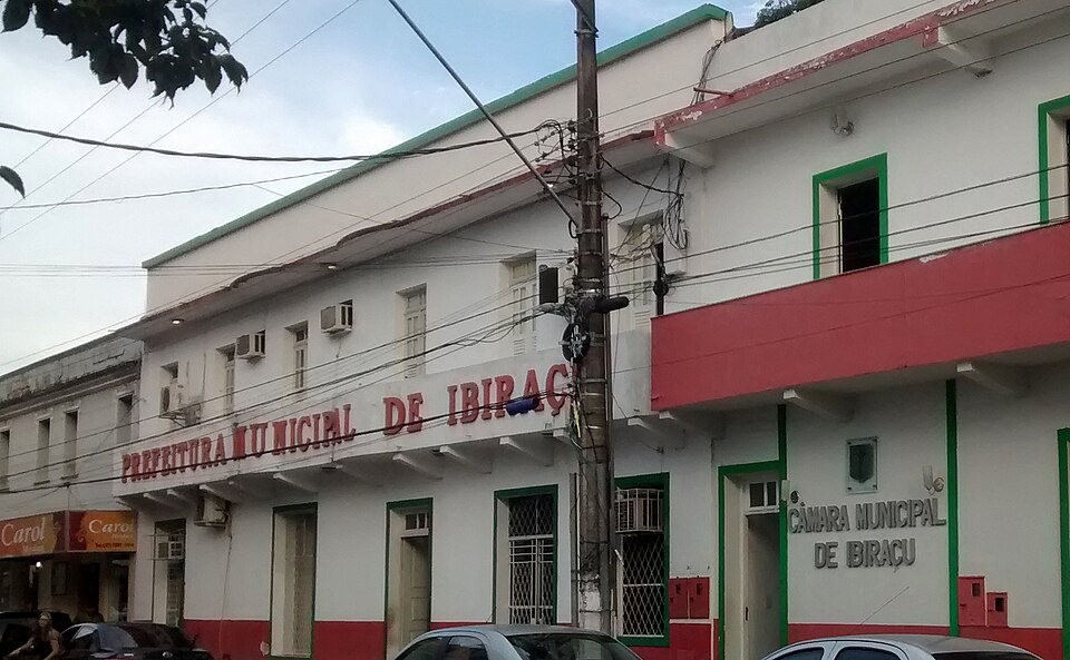 TCE-ES emite Parecer Prévio pela rejeição das contas de 2024 da Prefeitura de Ibiraçu por irregularidades no equilíbrio fiscal e orçamento