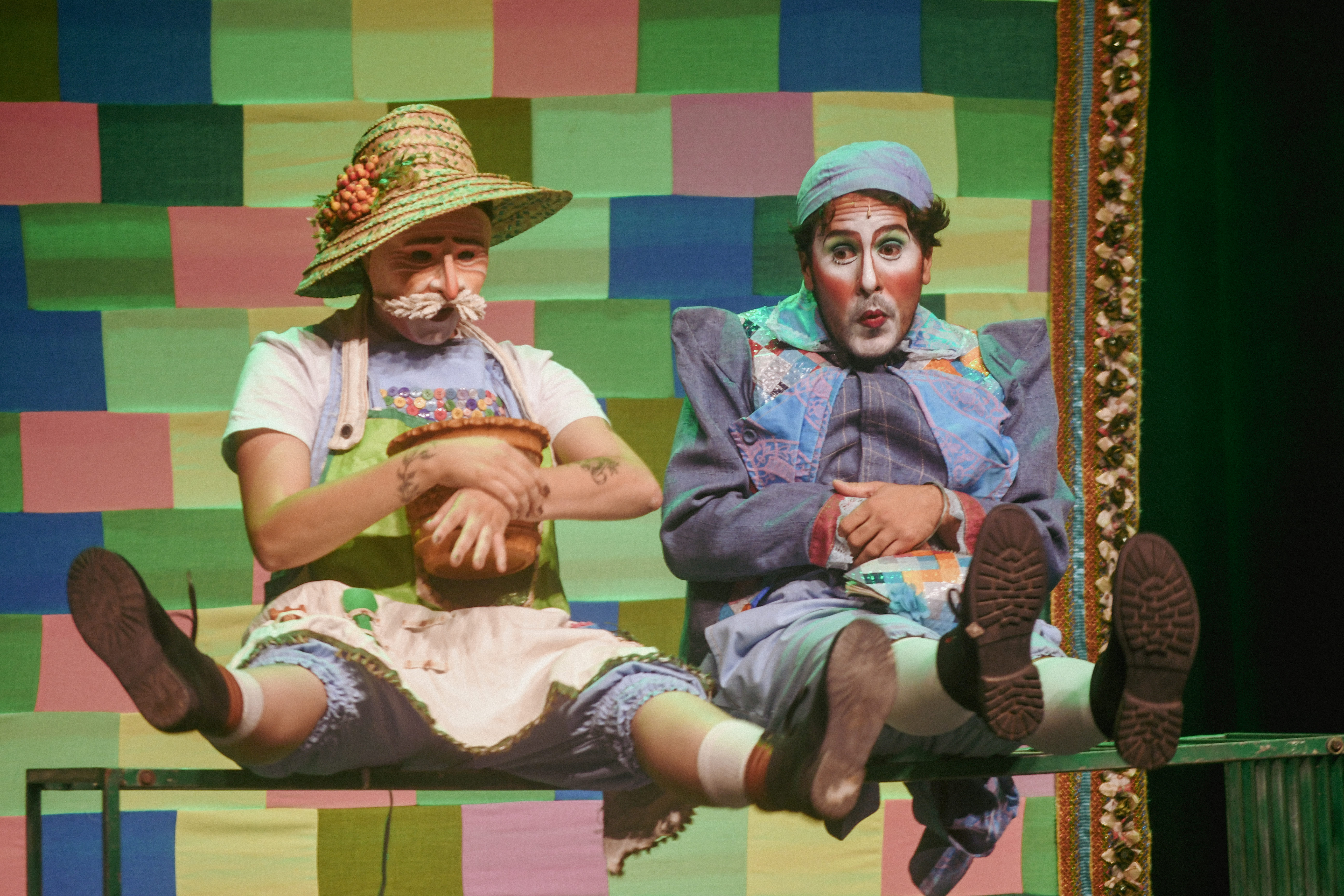  Espetáculo  “O menino do dedo verde” chega ao palco do Theatro Carlos Gomes