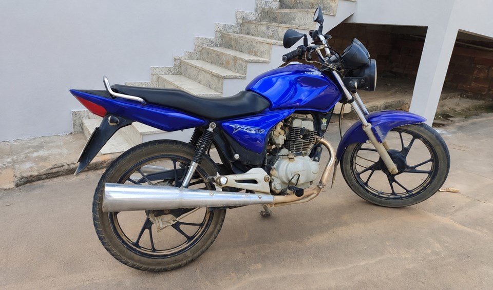 PCES e PMES prendem suspeitos de furtar motocicleta em Vila Pavão