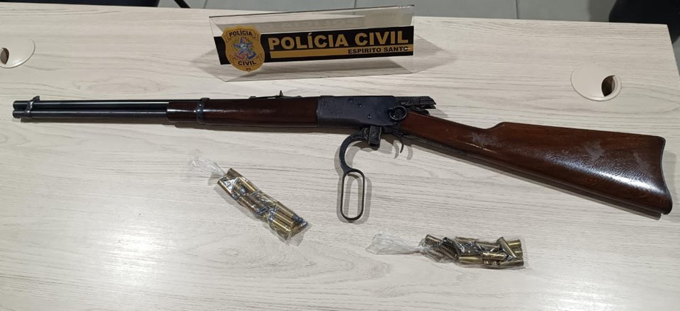 Operação conjunta da PCES prende foragido por homicídio cometido há 24 anos em Pancas e apreende arma de fogo em São Mateus