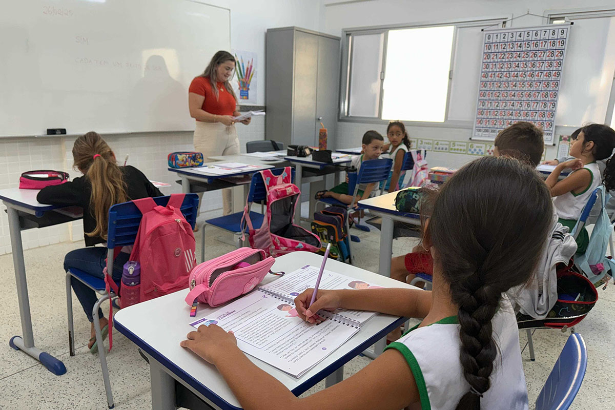 Projeto prorroga Plano Estadual de Educação até final de 2026