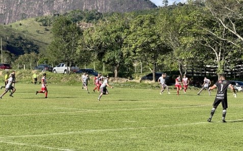 No s&aacute;bado (9) o Ros&aacute;rio goleou o 16 de Abril por 9 a 1