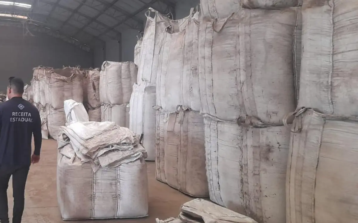 Sefaz apreende 12 toneladas de pimenta em São Mateus