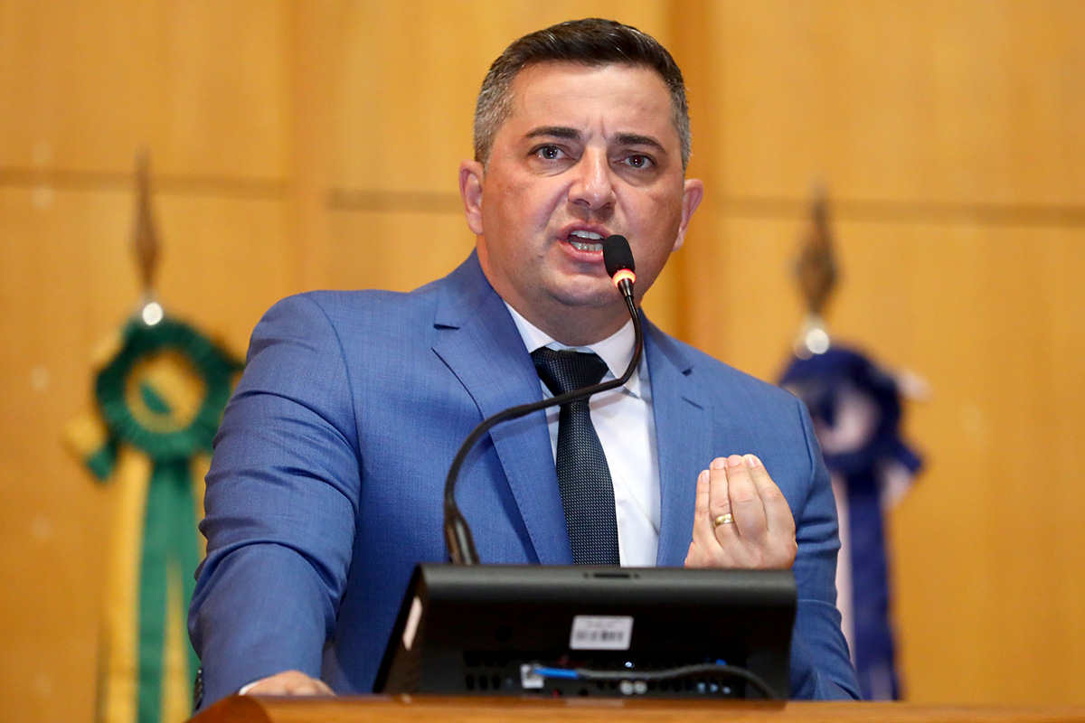Deputado aponta avanços de lei para combate à violência nas escolas