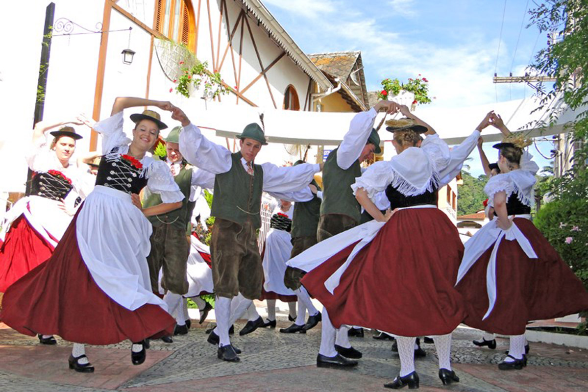 Plenário aprova projeto que valoriza Sommerfest de Domingos Martins